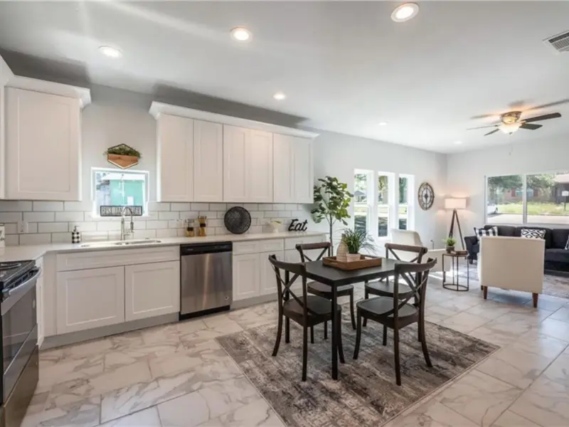 Modern Dining Area in Austin Texas